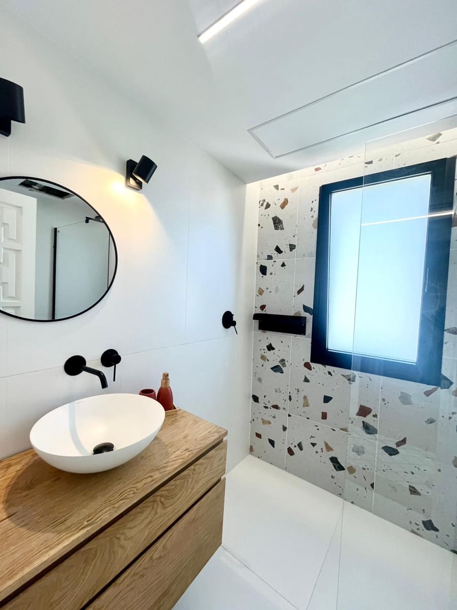 4 bedroom Villa for holiday rental in L'Eliana with pool garage - € 1,500 (Ref: 9377811)