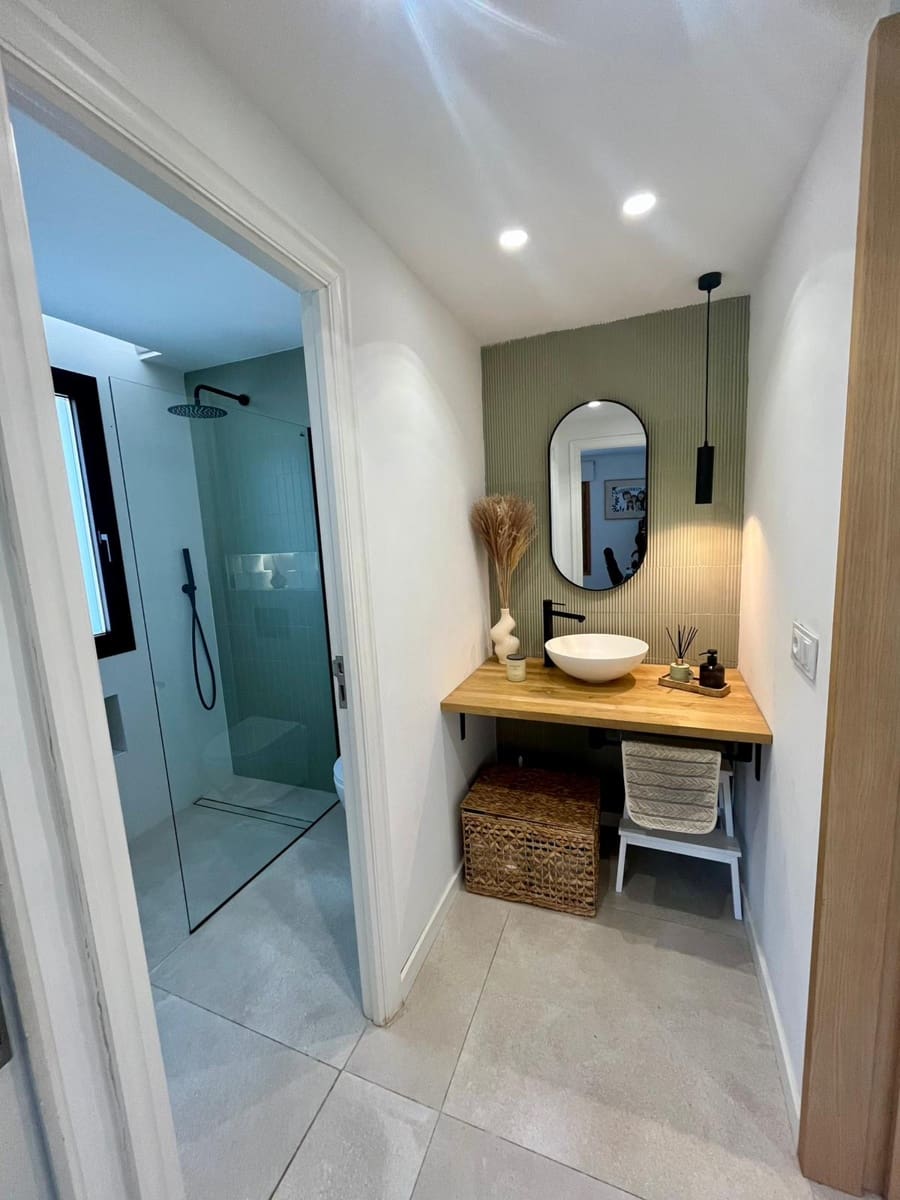 4 bedroom Villa for holiday rental in L'Eliana with pool garage - € 1,500 (Ref: 9377811)