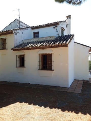 4 soveværelse Finca/Landehus til salg i Estepona med swimmingpool garage - € 1.700.000 (Ref: 9077158)