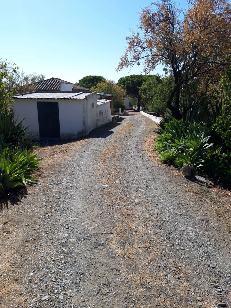 4 soveværelse Finca/Landehus til salg i Estepona med swimmingpool garage - € 1.700.000 (Ref: 9077158)