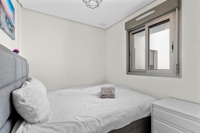 3 soveværelse Lejlighed til salg i Los Dolses, Orihuela - € 399.000 (Ref: 8895690)