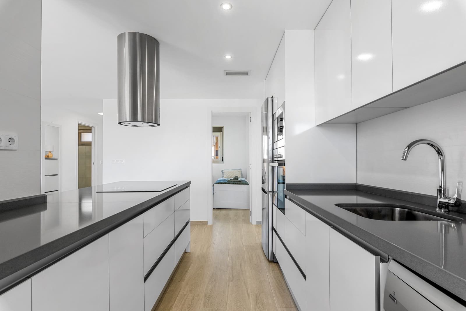 2 bedroom Apartment for sale in Orihuela Costa - € 259,000 (Ref: 8952149)