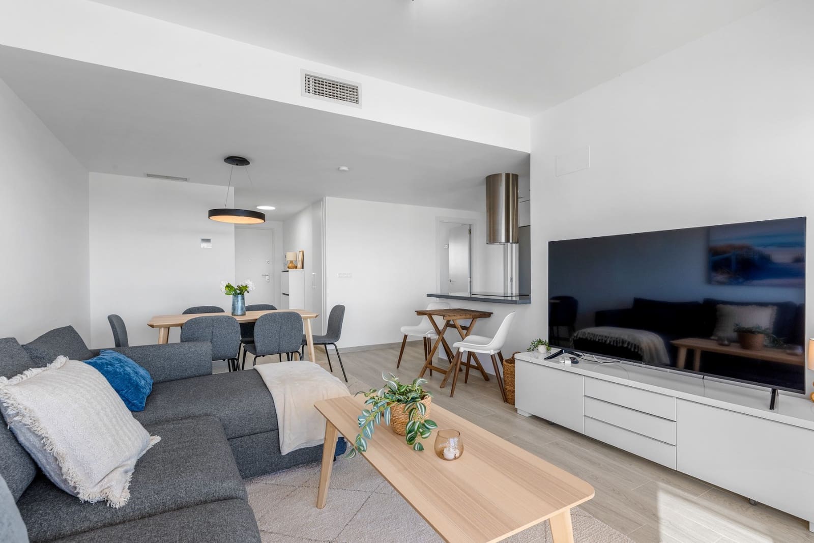 2 bedroom Apartment for sale in Orihuela Costa - € 259,000 (Ref: 8952149)