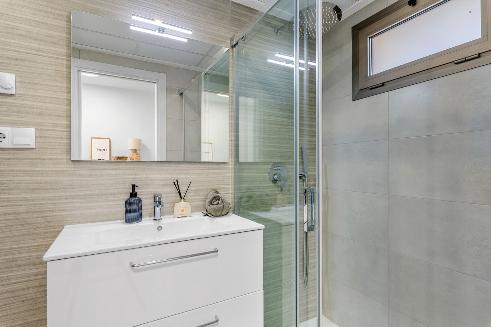 2 bedroom Apartment for sale in Orihuela Costa - € 259,000 (Ref: 8952149)