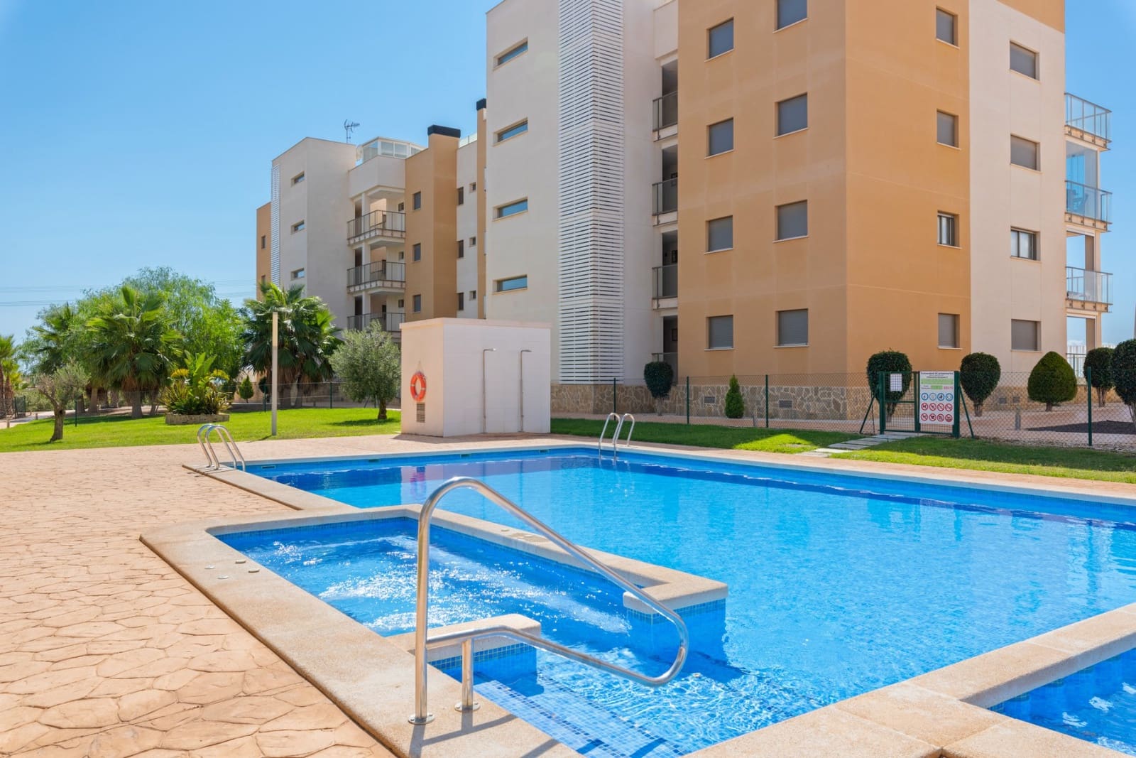 2 bedroom Apartment for sale in Orihuela Costa - € 259,000 (Ref: 8952149)
