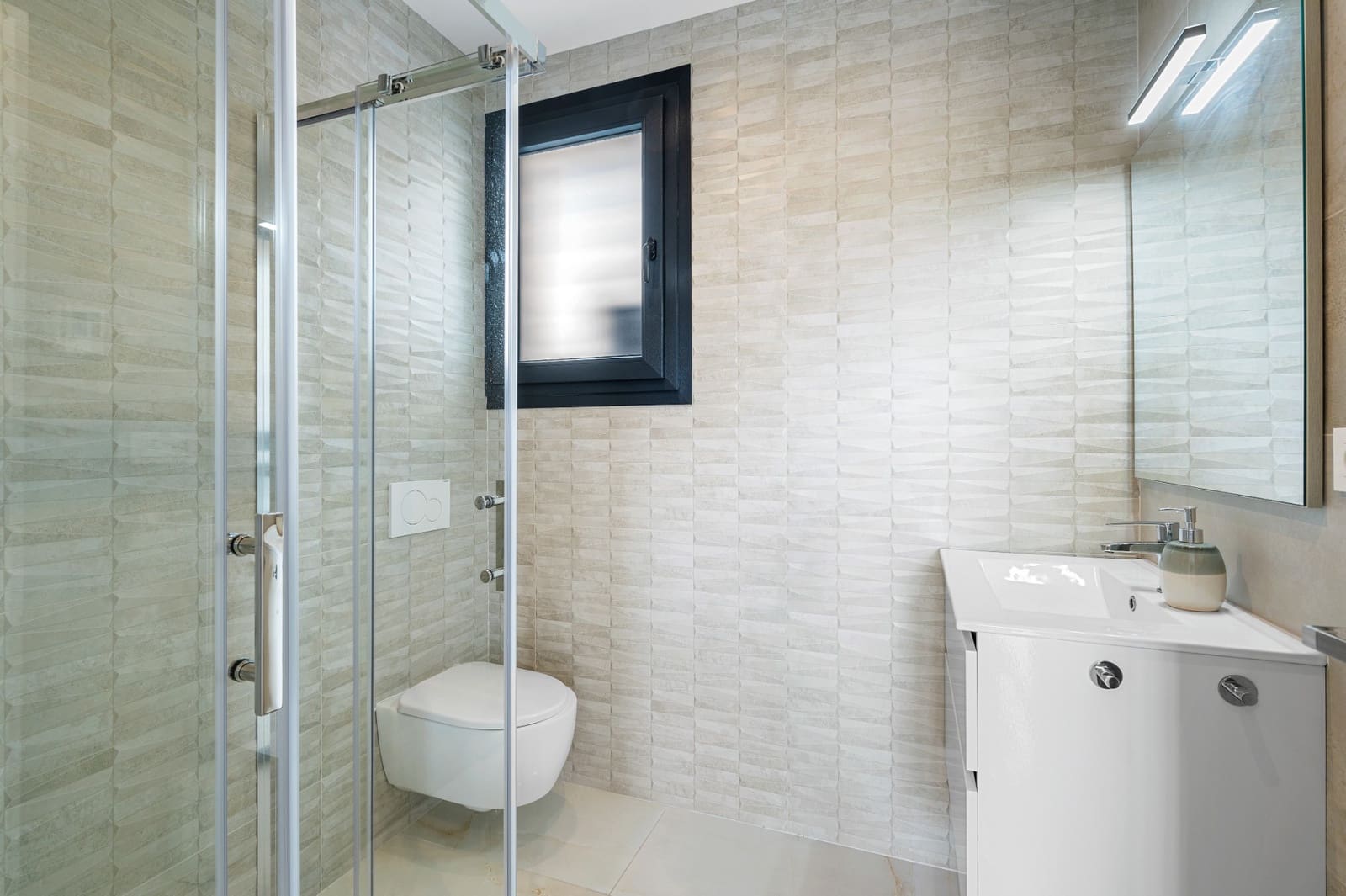 4 camera da letto Villa in vendita in Orihuela Costa - 639.000 € (Rif: 8953543)