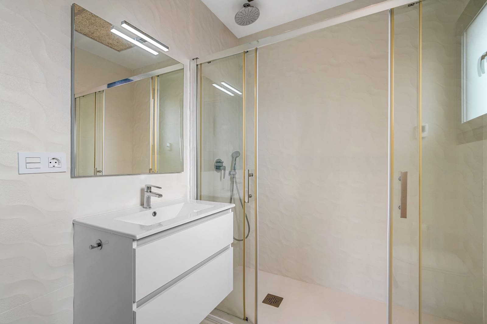 4 camera da letto Villa in vendita in Orihuela Costa - 639.000 € (Rif: 8953543)