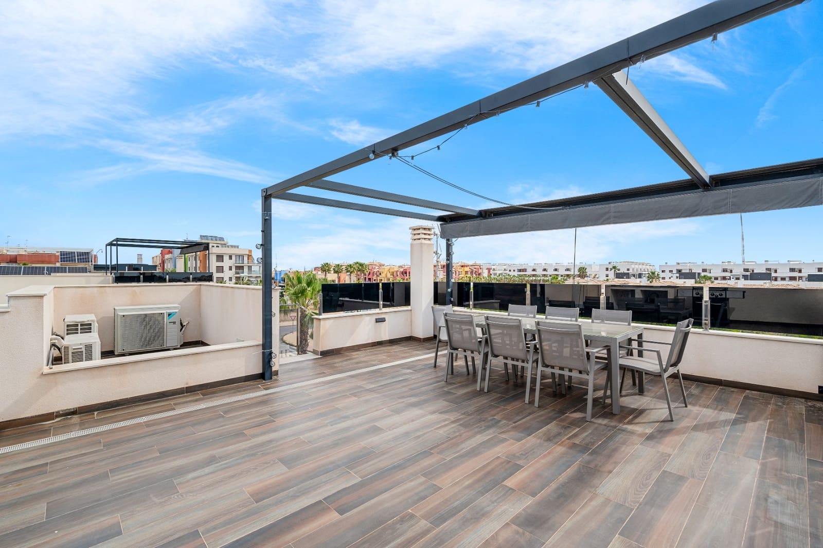 4 camera da letto Villa in vendita in Orihuela Costa - 639.000 € (Rif: 8953543)