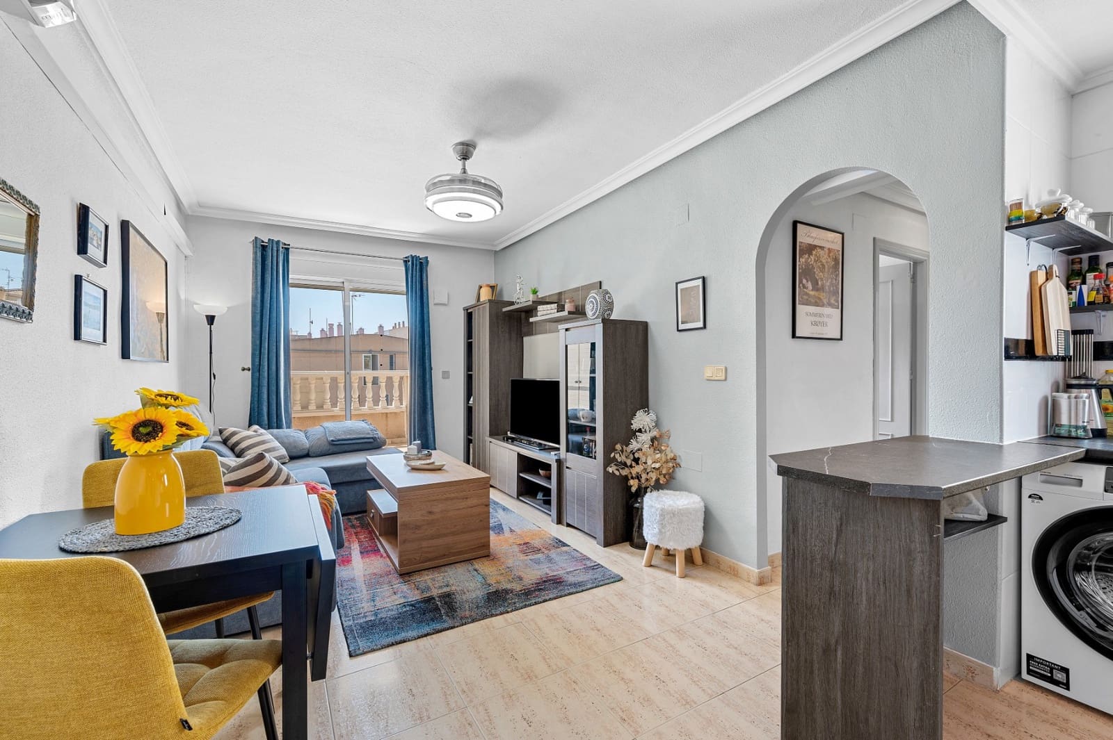 3 soverom Leilighet til salgs i Torrevieja - € 149 000 (Ref: 9150908)