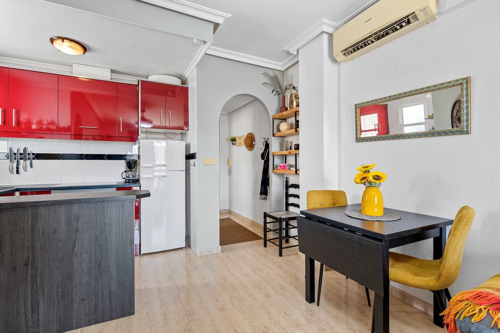 3 soverom Leilighet til salgs i Torrevieja - € 149 000 (Ref: 9150908)