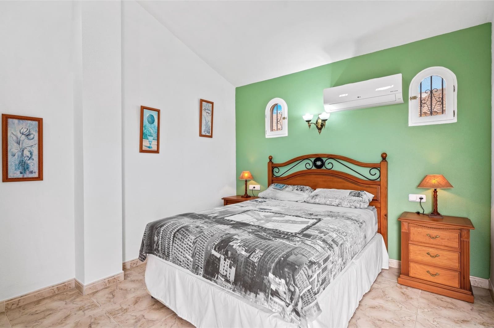 3 bedroom Townhouse for sale in La Zenia - € 309,000 (Ref: 9363205)