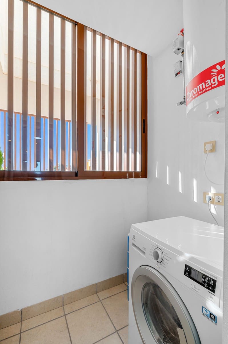 2 soverom Leilighet til salgs i Orihuela Costa - € 229 000 (Ref: 9434651)