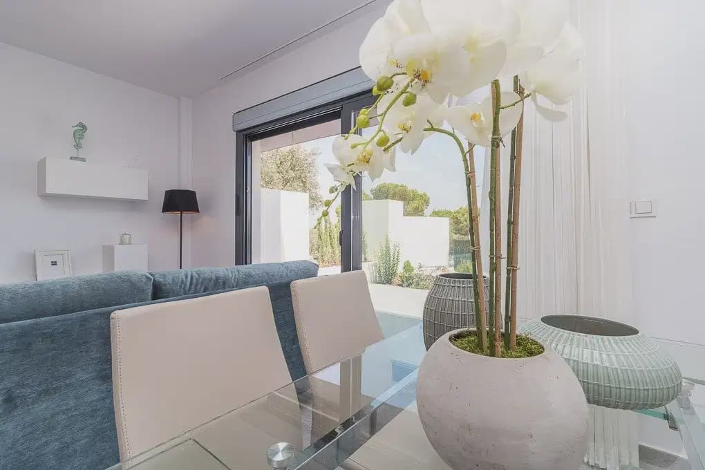 3 bedroom Bungalow for sale in Torrevieja with pool garage - € 350,000 (Ref: 10043418)