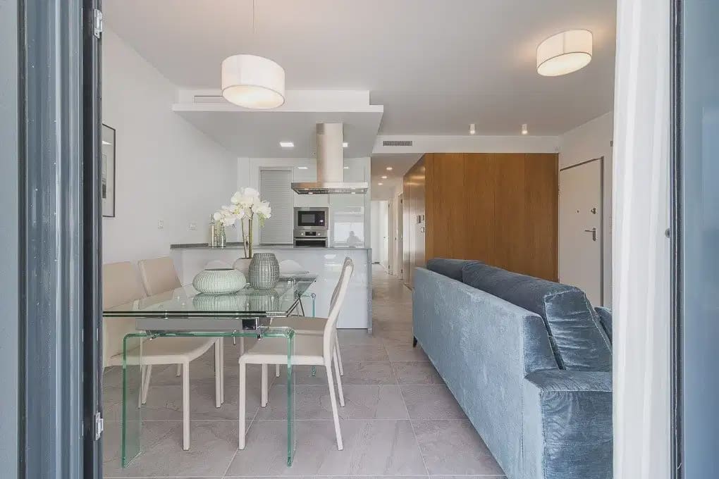 3 bedroom Bungalow for sale in Torrevieja with pool garage - € 350,000 (Ref: 10043418)