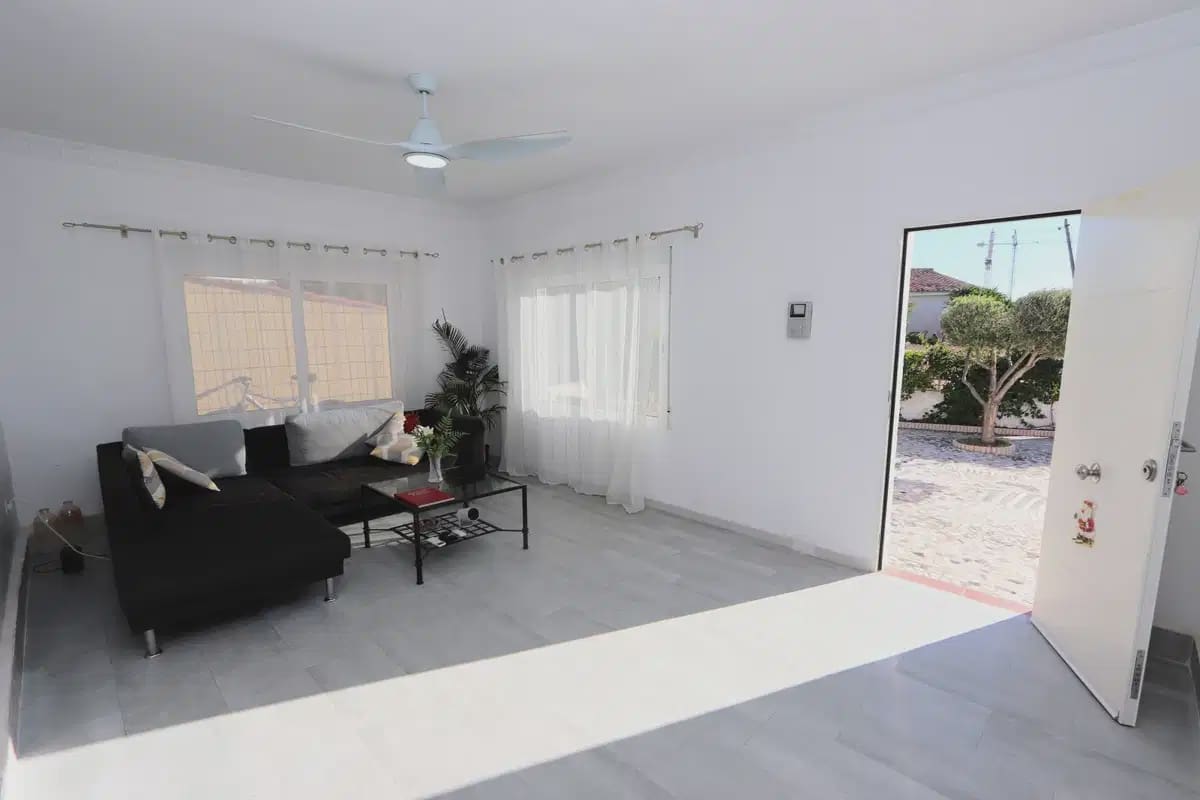 6 soveværelse Villa til salg i Ciudad Quesada med swimmingpool - € 443.000 (Ref: 10046685)