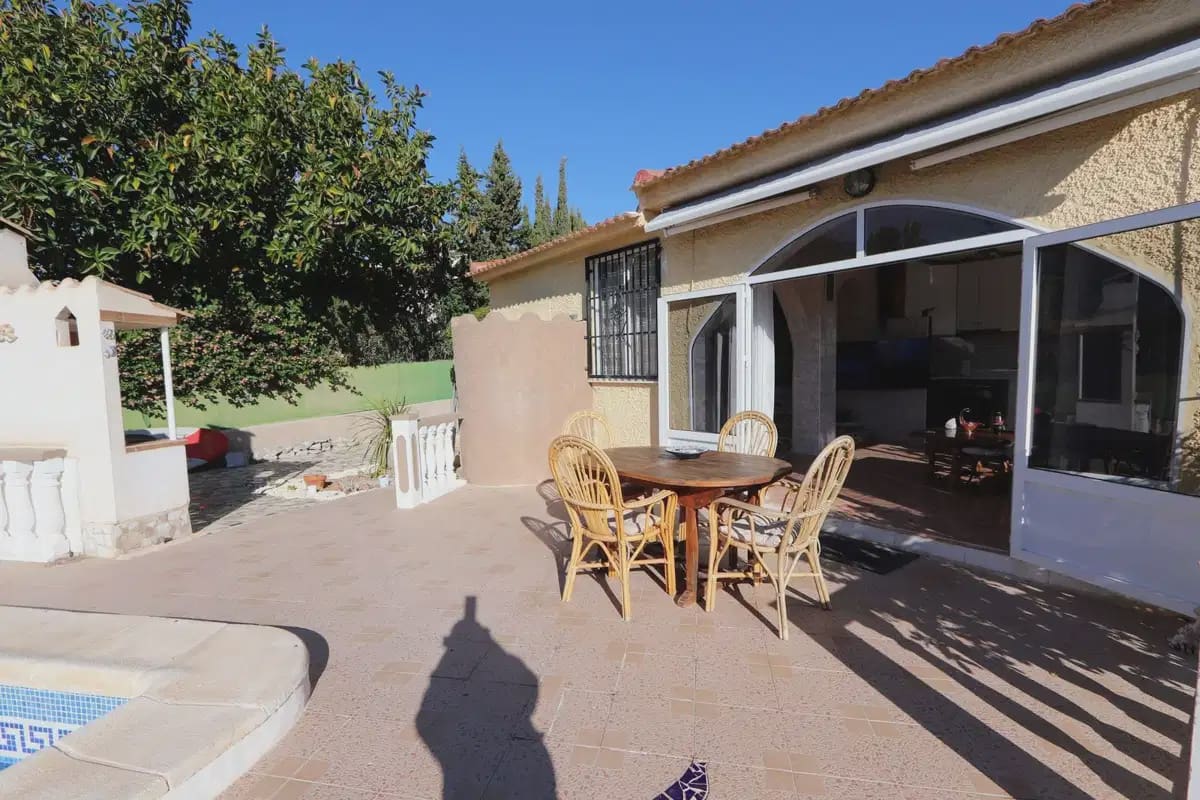6 soveværelse Villa til salg i Ciudad Quesada med swimmingpool - € 443.000 (Ref: 10046685)