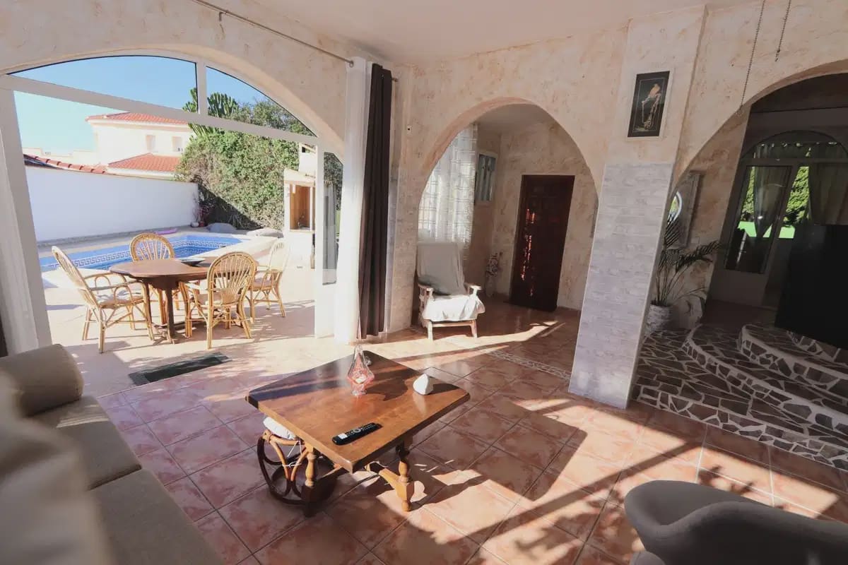 6 soveværelse Villa til salg i Ciudad Quesada med swimmingpool - € 443.000 (Ref: 10046685)