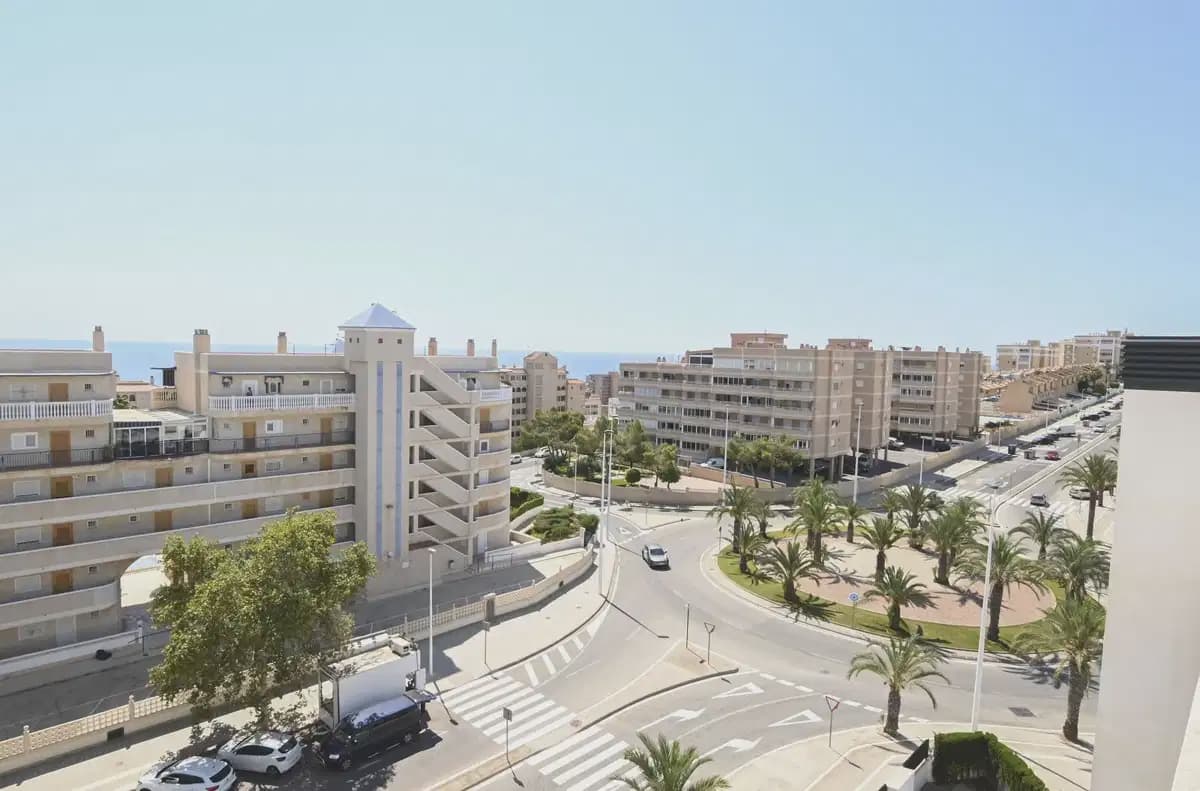 2 makuuhuone Kattohuoneisto myytävänä paikassa Arenales del Sol mukana uima-altaan 
autotalli - 449 000 € (Ref: 10046692)
