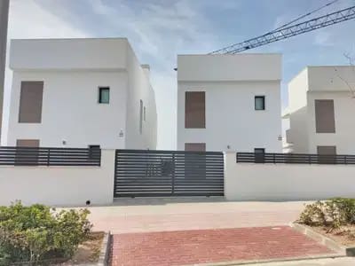 3 bedroom Villa for sale in Pilar de la Horadada with pool - € 420,000 (Ref: 10046699)