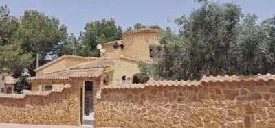 6 soveværelse Villa til salg i Orihuela med swimmingpool - € 450.000 (Ref: 10046712)