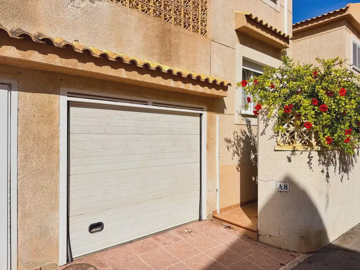 3 bedroom Townhouse for sale in La Mata - € 419,000 (Ref: 10046713)