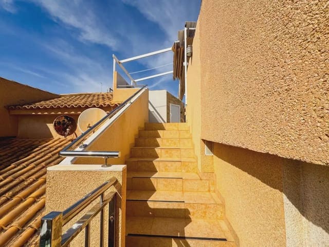 3 quarto Casa em Banda para venda em La Mata, Torrevieja - 419 000 € (Ref: 10046713)