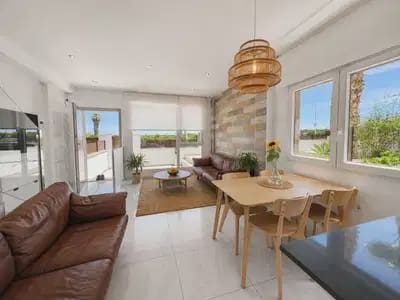 3 Zimmer Haus zu verkaufen in Los Balcones mit Pool - 429.000 € (Ref: 10046714)