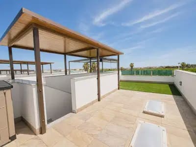 3 Zimmer Haus zu verkaufen in Los Balcones mit Pool - 429.000 € (Ref: 10046714)