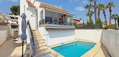 3 bedroom Villa for sale in Villamartin, Orihuela - € 424,900 (Ref: 10046719)