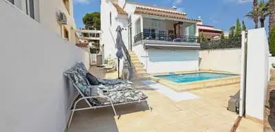 3 bedroom Villa for sale in Villamartin - € 424,900 (Ref: 10046719)
