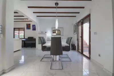 3 Zimmer Villa zu verkaufen in Formentera del Segura mit Garage - 425.000 € (Ref: 10046731)