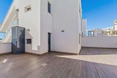 Casa en San Miguel de Salinas en venta con piscina - 415.000 € (Ref: 10046733)