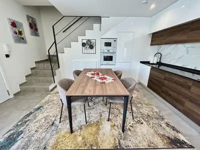 2 bedroom Villa for sale in Villamartin with garage - € 425,000 (Ref: 10046734)