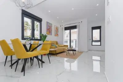 3 bedroom Villa for sale in Torrevieja - € 424,000 (Ref: 10046737)