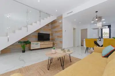 3 bedroom Villa for sale in Torrevieja - € 424,000 (Ref: 10046737)