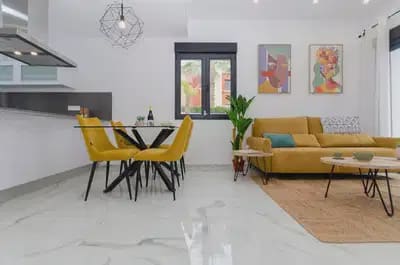3 bedroom Villa for sale in Torrevieja - € 424,000 (Ref: 10046737)