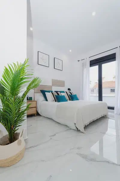 3 bedroom Villa for sale in Torrevieja - € 424,000 (Ref: 10046737)