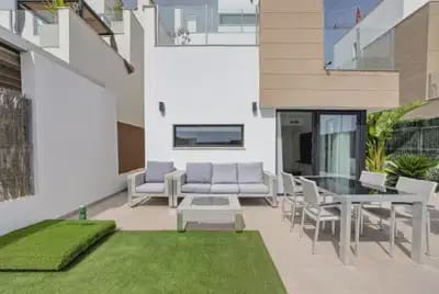 3 slaapkamer Villa te koop in El Raso, Guardamar del Segura met zwembad garage - € 445.000 (Ref: 10046739)