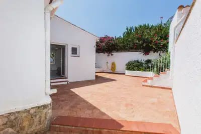 5 bedroom Villa for sale in Pedreguer - € 450,000 (Ref: 10046740)