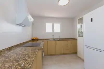 5 bedroom Villa for sale in Pedreguer - € 450,000 (Ref: 10046740)