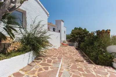 5 bedroom Villa for sale in Pedreguer - € 450,000 (Ref: 10046740)