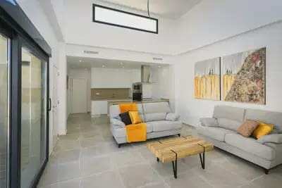 3 bedroom Townhouse for sale in Daya Nueva with pool - € 453,000 (Ref: 10046741)