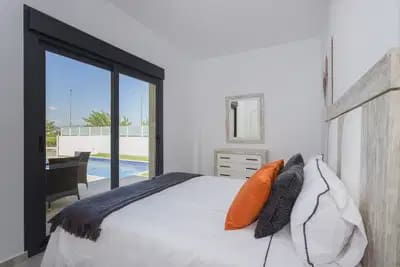 3 bedroom Townhouse for sale in Daya Nueva with pool - € 453,000 (Ref: 10046741)