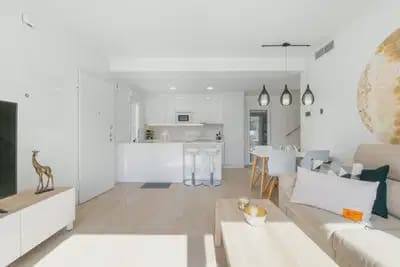 3 soveværelse Villa til salg i Pilar de la Horadada med garage - € 424.950 (Ref: 10046742)