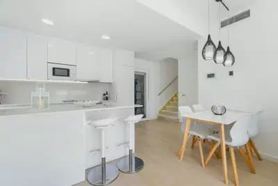 3 soveværelse Villa til salg i Pilar de la Horadada med garage - € 424.950 (Ref: 10046742)