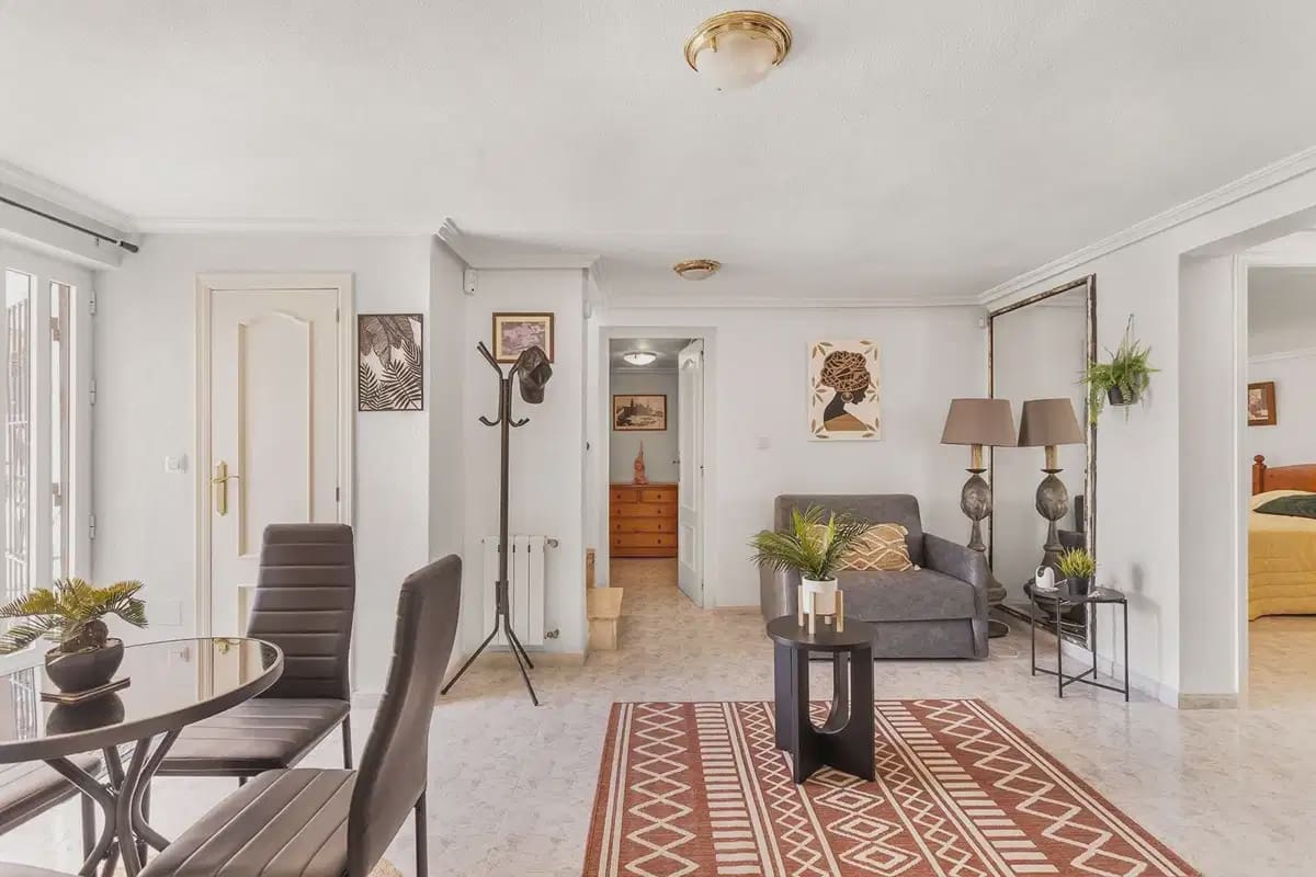 4 quarto Moradia para venda em Torrevieja com piscina garagem - 499 000 € (Ref: 10049675)