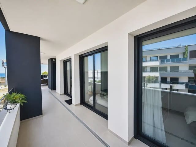 3 bedroom Apartment for sale in Playa Flamenca, Orihuela with pool garage - € 485,000 (Ref: 10049677)