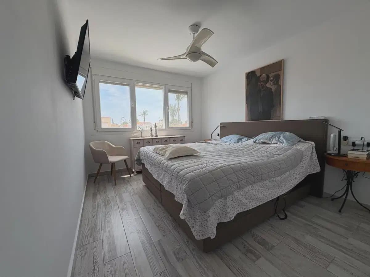 2 chambre Villa/Maison à vendre à La Siesta - 465 000 € (Ref: 10049684)