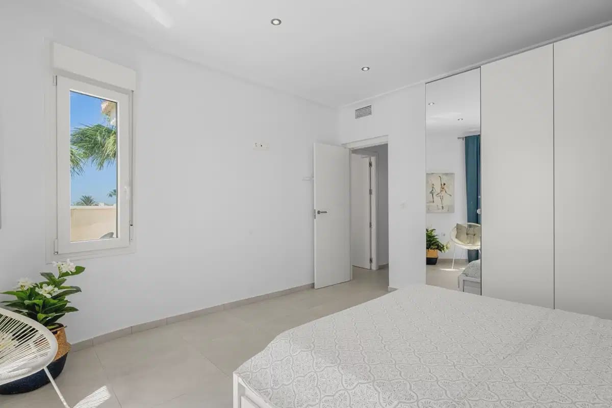 5 makuuhuone Huvila myytävänä paikassa Ciudad Quesada mukana 
autotalli - 480 000 € (Ref: 10049688)