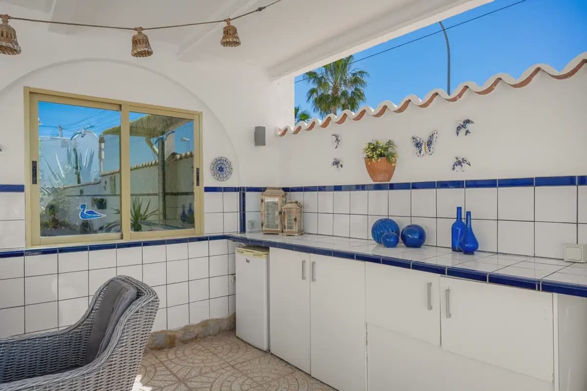5 makuuhuone Huvila myytävänä paikassa Ciudad Quesada mukana 
autotalli - 480 000 € (Ref: 10049688)